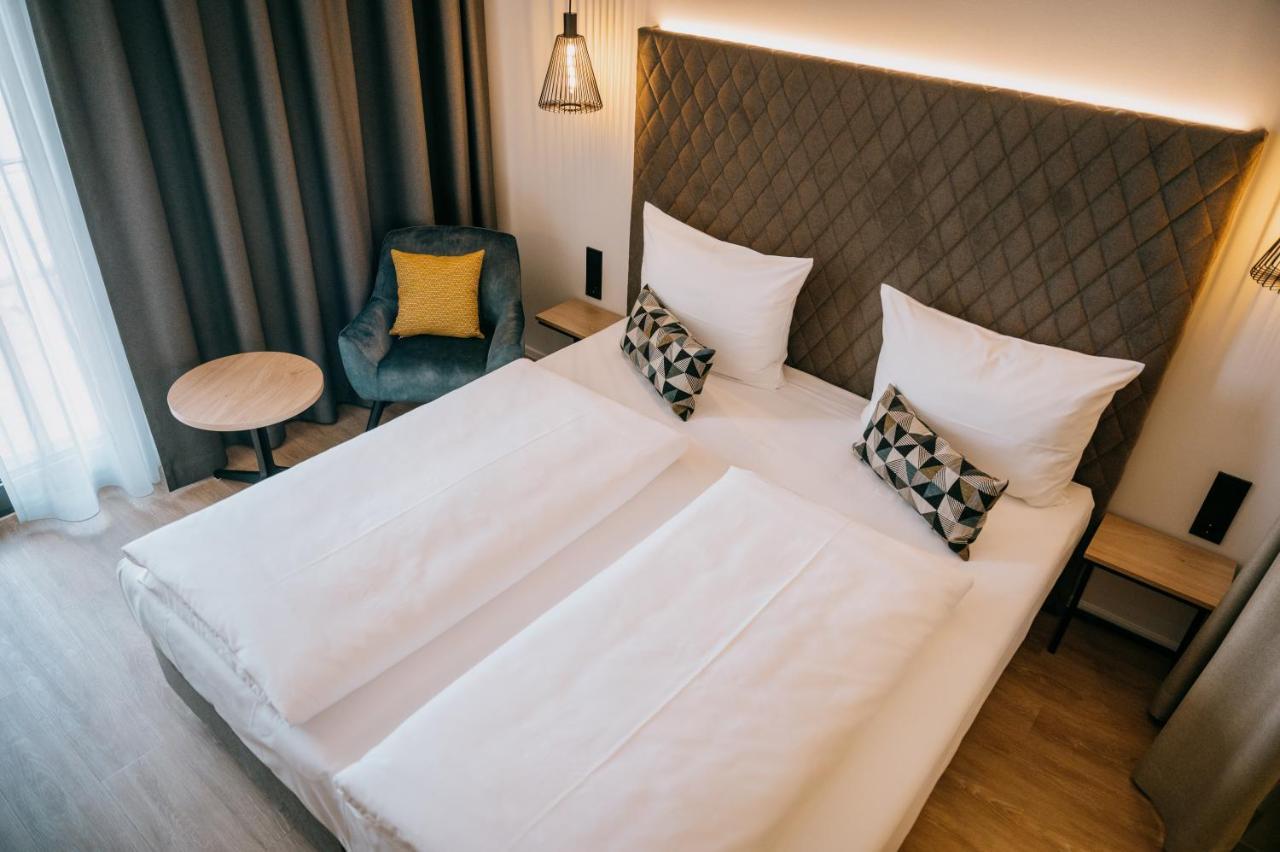 Loom Hotel & Skybar ไอสลิงเงิน ภายนอก รูปภาพ