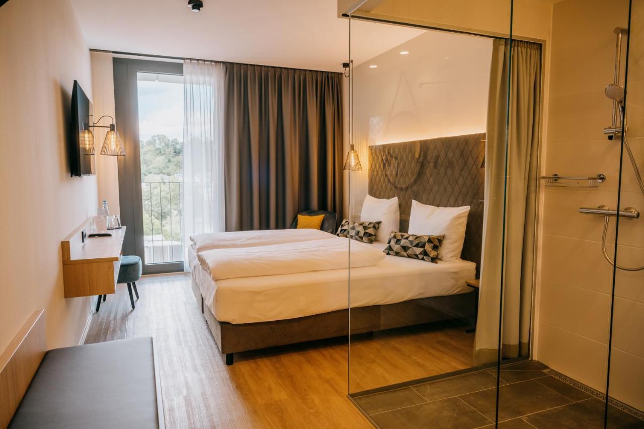 Loom Hotel & Skybar ไอสลิงเงิน ภายนอก รูปภาพ